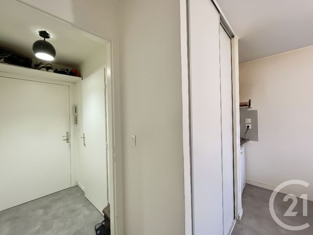 Appartement F1 à vendre - 1 pièce - 18.36 m2 - ILLKIRCH GRAFFENSTADEN - 67 - ALSACE - Century 21 L'Illiade