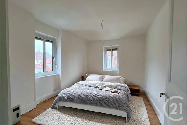 Appartement à louer - 4 pièces - 90.0 m2 - SCHILTIGHEIM - 67 - ALSACE - Century 21 L'Illiade