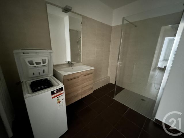 Appartement F3 à louer - 3 pièces - 67.88 m2 - STRASBOURG - 67 - ALSACE - Century 21 L'Illiade