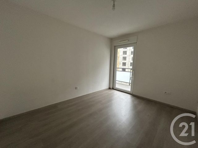 Appartement F3 à louer - 3 pièces - 67.88 m2 - STRASBOURG - 67 - ALSACE - Century 21 L'Illiade