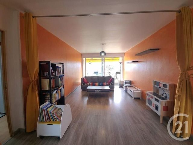 Appartement F3 à vendre - 3 pièces - 70.05 m2 - ILLKIRCH GRAFFENSTADEN - 67 - ALSACE - Century 21 L'Illiade