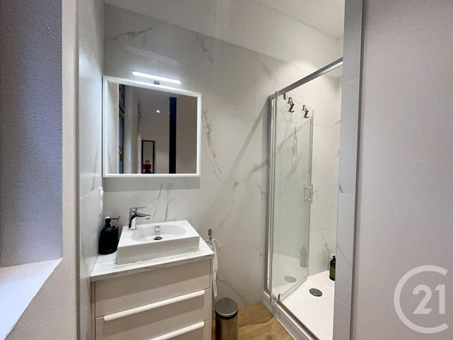 Appartement à louer - 3 pièces - 66.97 m2 - STRASBOURG - 67 - ALSACE - Century 21 L'Illiade