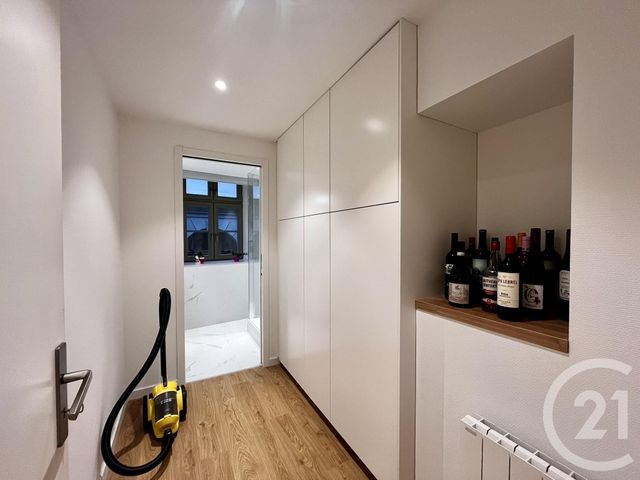 Appartement à louer - 3 pièces - 66.97 m2 - STRASBOURG - 67 - ALSACE - Century 21 L'Illiade
