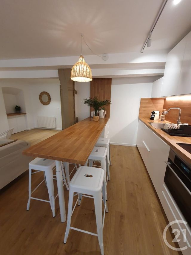 Appartement F3 à louer - 3 pièces - 67.28 m2 - STRASBOURG - 67 - ALSACE - Century 21 L'Illiade