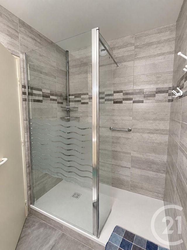 Appartement F4 à vendre - 5 pièces - 95.82 m2 - ILLKIRCH GRAFFENSTADEN - 67 - ALSACE - Century 21 L'Illiade