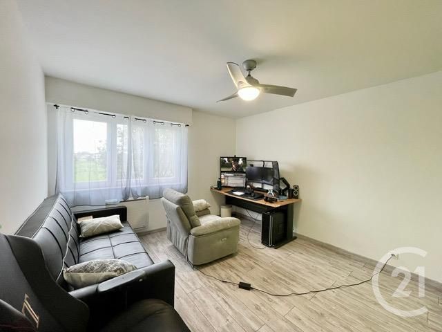 Appartement F4 à louer - 4 pièces - 81.2 m2 - STRASBOURG - 67 - ALSACE - Century 21 L'Illiade