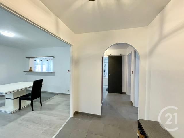 Appartement F4 à louer - 4 pièces - 81.2 m2 - STRASBOURG - 67 - ALSACE - Century 21 L'Illiade